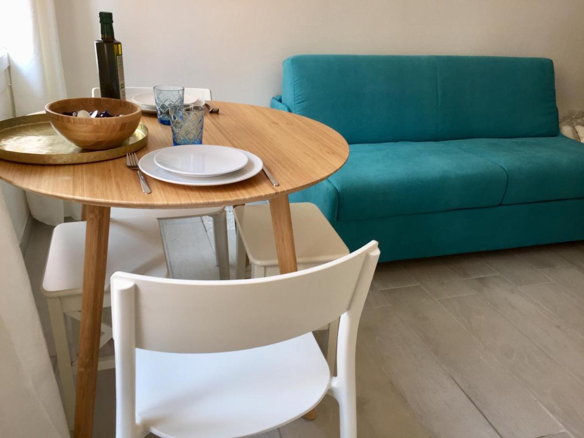 Superbe Studio Sur Le Port Et Rue Pietonne Sanary-sur-Mer Exterior photo