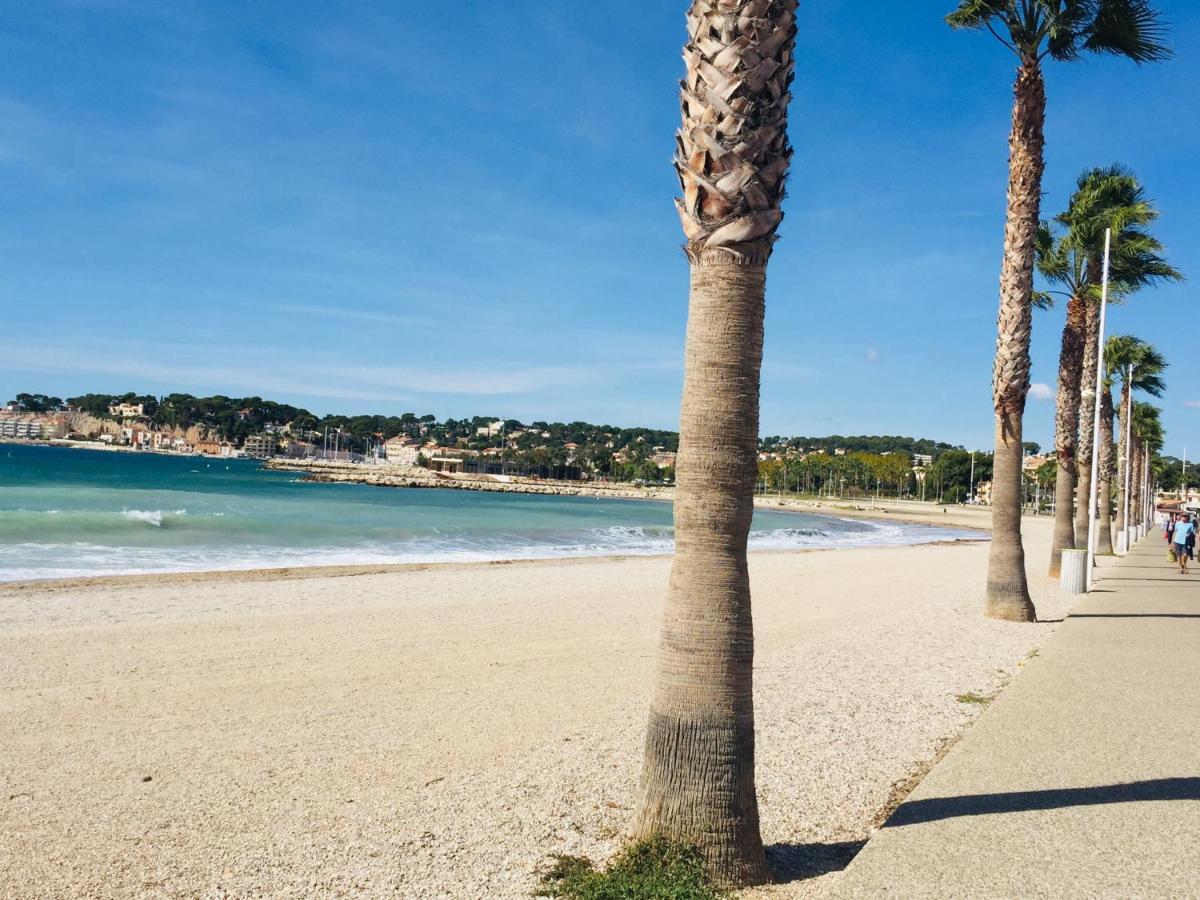 Superbe Studio Sur Le Port Et Rue Pietonne Sanary-sur-Mer Exterior photo